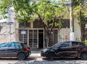 Comercial · 70m² · 2 Quartos · Loja na Avenida Álvaro Ramos, N. 2481 • 70 m²