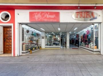 Comercial · 800m² · 4 Quartos · 2 Vagas · Loja na Rua Sergipe, N. 654 • 800 m²