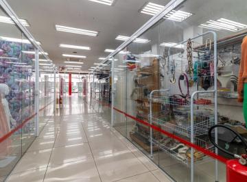 Comercial · 7m² · Loja em galeria na Rua Teodoro Sampaio, N. 2387 - Loja 22 • 7 m²