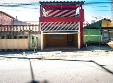 Comercial · 250m² · 5 Quartos · 2 Vagas · Casa comercial na Rua Aléssio de Paolis, N. 153 - Casa • 250 m²
