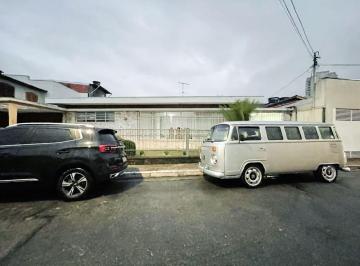 Comercial · 507m² · 4 Quartos · 6 Vagas · Casa comercial na Rua Wadih Mattar, 32 • 507 m²
