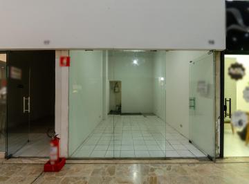 Comercial · 24m² · Loja em galeria na Avenida Brigadeiro Faria Lima, N. 1827 - Loja 16 • 24 m²