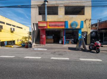 Comercial · 230m² · Loja na Avenida Carlos Lacerda, N. 2102 • 230 m²