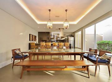 1 · Casa com 590.0 m², para alugar em Santa Felicidade