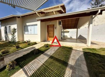 cf33bc1e8ebb1bac8bbd26af59ebc8662d6ef8c0 · Lindíssima casa à venda com 3 quartos, sendo duas suítes, bairro pinheirinho no loteamento Bem-me-qu