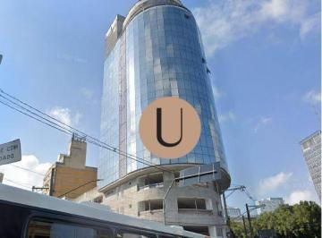 768cee4d089bc53be3c8048da9aa9ca01ef31cc7 · Sala Comercial com localização privilegiada!