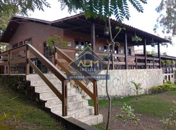 Casa · 230m² · 4 Quartos · 2 Vagas · Sua casa de campo em condomínio de Gravatá! Com 4 quartos