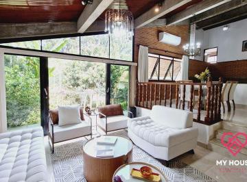 Casa · 350m² · 3 Quartos · 5 Vagas · Casa de condomínio à venda com 245m², 3 quartos e 4 vagas