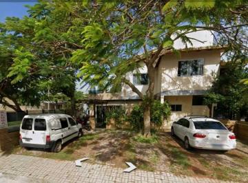 Casa · 320m² · 13 Quartos · 6 Vagas · Casa Alvenaria no Centro em Garopaba/SC