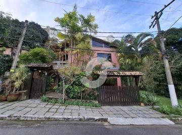 41ad3218e604e944ad8f37b89b846b21ab07bb56 · Casa com 4 dormitórios à venda, 303 m² por R$ 700.000,00 - Rio do Ouro - Niterói/RJ