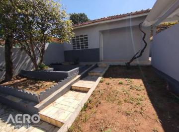 5cd2039ea890c053b61311bcee2c5b94bb08e2be · Casa com 3 dormitórios Jd. Pagani