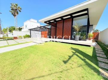Casa Térrea de Luxo no Jardim Acapulco · Casa Térrea de Luxo no Jardim Acapulco ? 6 Suítes, Piscina, Spa e Automação