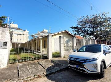 Casa · 338m² · 6 Quartos · 3 Vagas · Casa em Ingleses do Rio Vermelho, Florianópolis/SC de 338m² 6 quartos à venda por R$ 1.894.000,00
