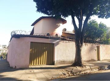 Casa · 278m² · 6 Quartos · 9 Vagas · Casa em Inconfidentes, Contagem/MG de 278m² 6 quartos à venda por R$ 1.600.000,00