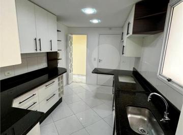 Apartamento de 3 quartos, São Paulo · Apartamento na Água Fria, 3 dormitórios, 1 suíte e 2 banheiros. 