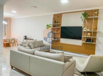 Casa · 203m² · 3 Quartos · 2 Vagas · Casa Sobrado em Jardim Marambaia - Jundiaí, SP
