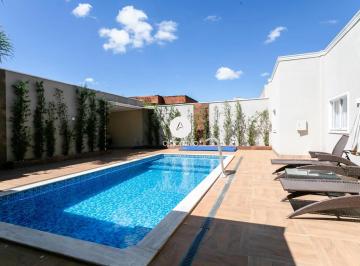 Casa · 330m² · 3 Quartos · 7 Vagas · LINDA CASA / 3 QUARTOS / 7 VAGAS / LAZER COMPLETO