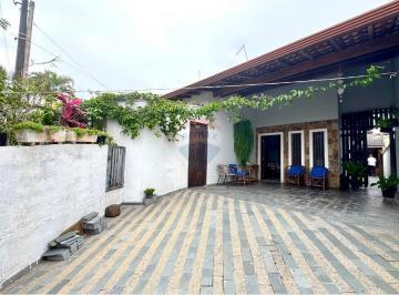 Casa · 200m² · 3 Quartos · 3 Vagas · Proprietário aceita "PERMUTA" por imóvel de igual ou menor valor.