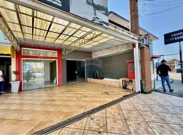 Comercial · 70m² · 2 Vagas · Imóvel Comercial a Venda em Peruíbe