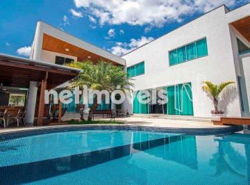 Casa · 450m² · 4 Quartos · 3 Vagas · Casa cinematográfica em condomínio, de porteira fechada, em lote de 1000 m²;, com vista pra lagoa.