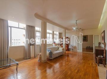 Apartamento · 350m² · 5 Quartos · 3 Vagas · Cobertura de 5 quartos à venda no Centro!