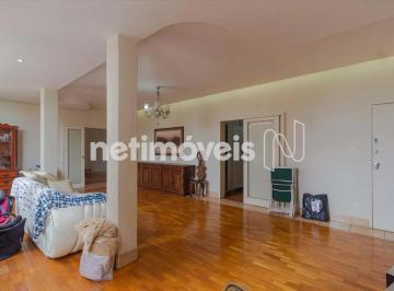 Apartamento · 350m² · 5 Quartos · 3 Vagas · Cobertura de 5 quartos à venda no Centro!