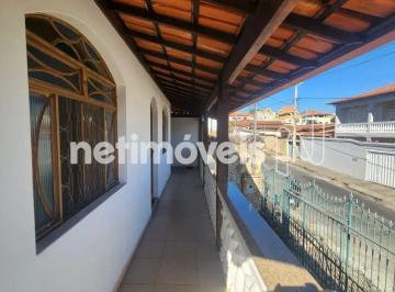 Casa · 300m² · 3 Quartos · 2 Vagas · Oportunidade no Jardim Pérola