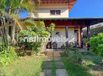 Área externa · Casa à Venda com 7 quartos, Área Gourmet e 10 vagas no Bandeirantes – Pampulha