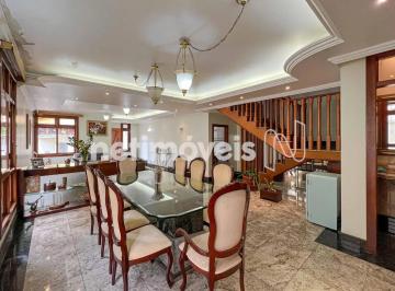 Casa · 481m² · 5 Quartos · 4 Vagas · Casa à venda no Castelo – 4 suítes, espaço gourmet e excelente localização