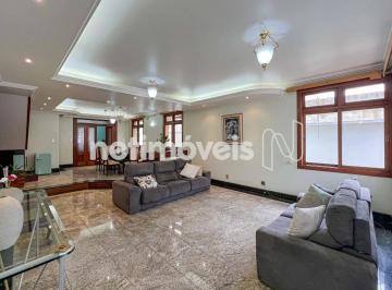 Casa · 481m² · 5 Quartos · 4 Vagas · Casa à venda no Castelo – 4 suítes, espaço gourmet e excelente localização