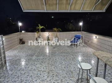Apartamento · 188m² · 4 Quartos · 2 Vagas · Cobertura Ampla no Santa Rosa – 4 Quartos, 188,72 m²; e Terraço com Churrasqueira
