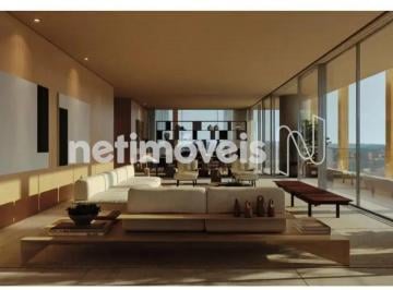 Apartamento · 486m² · 4 Quartos · 5 Vagas · Alto Luxo no Vale do Sereno