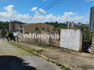 Terreno · 720m² · Área Total: 720m²; (2 lotes juntos).