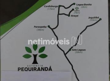 Photo 1 · Próximo a uma reserva ambiental com uma bela trilha ecológica.