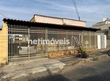 Casa · 311m² · 3 Quartos · 1 Vaga · Casa com 3 quartos aproximadamente 311 m²; de área construída - Com mais duas Edículas