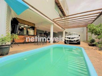casa-cinco-quartos-juliana · Casa Triplex Impecável à Venda – Lazer Completo, Terraço com Vista 360º
