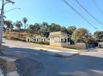 Terreno · 400m² · Excelente lote em rua plana, arborizada e tranquila, em frente a Alameda Monte Sinai