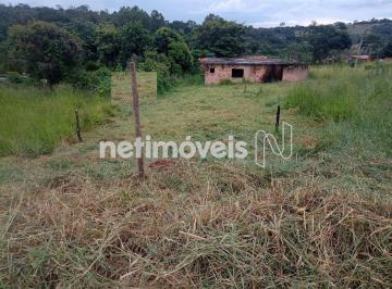Terreno · 408m² · Lote de 408m²; em Nova Serrana – Excelente Topografia e Saída para Duas Ruas