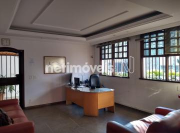 Comercial · 980m² · 15 Vagas · Excelente imóvel comercial à venda no Floresta!