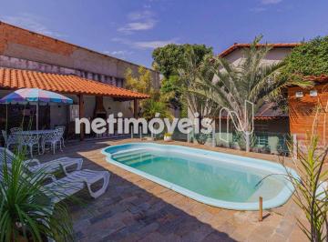 Casa · 378m² · 4 Quartos · 4 Vagas · Casa à Venda com 4 Quartos, Piscina e Espaço Gourmet
