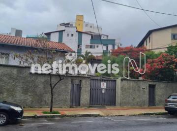 Casa · 883m² · 8 Quartos · 10 Vagas · Terreno à Venda no Santa Tereza com 3 Casas construidas - Área total de 883 m²;
