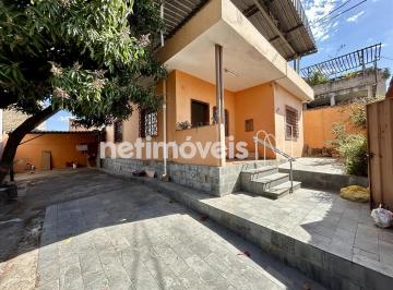 Casa · 221m² · 3 Quartos · 5 Vagas · 2 Casas a venda no Providência!