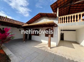Casa · 175m² · 3 Quartos · 3 Vagas · Casa com 3 quartos, no Serrano