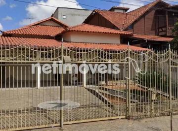 Casa · 292m² · 3 Quartos · 4 Vagas · 2 residências independentes em um lote de 425m²;, com 290m²; de área construída