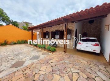 Casa · 182m² · 3 Quartos · 5 Vagas · Excelente Casa no Ouro Preto, em Contagem
