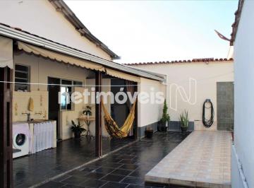 Casa · 400m² · 4 Quartos · 4 Vagas · Casa com Perfil Comercial + Loja + Segunda Casa – Alto Potencial de Renda!