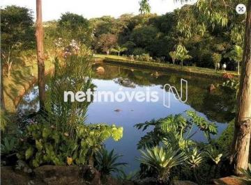 Terreno · 1189m² · Lote plano no condomínio Estância da Cachoeira em Casa Branca.