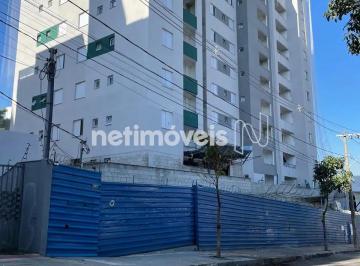 Apartamento · 68m² · 2 Quartos · 1 Vaga · Área Privativa 2 Quartos com Suíte e Varanda Gourmet no Castelo – Novo!