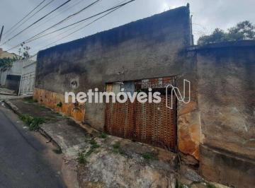Casa · 435m² · 4 Quartos · 4 Vagas · Terreno à Venda com Construção Inacabada - 435m²;