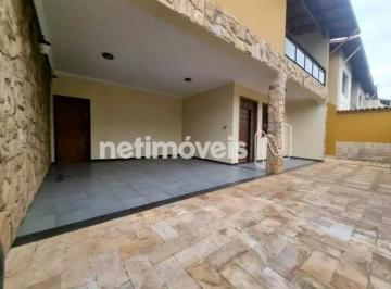 Casa · 201m² · 4 Quartos · 3 Vagas · Casa à venda no Santa Amélia